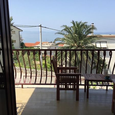 Apartment Iva Podstrana Ruang foto