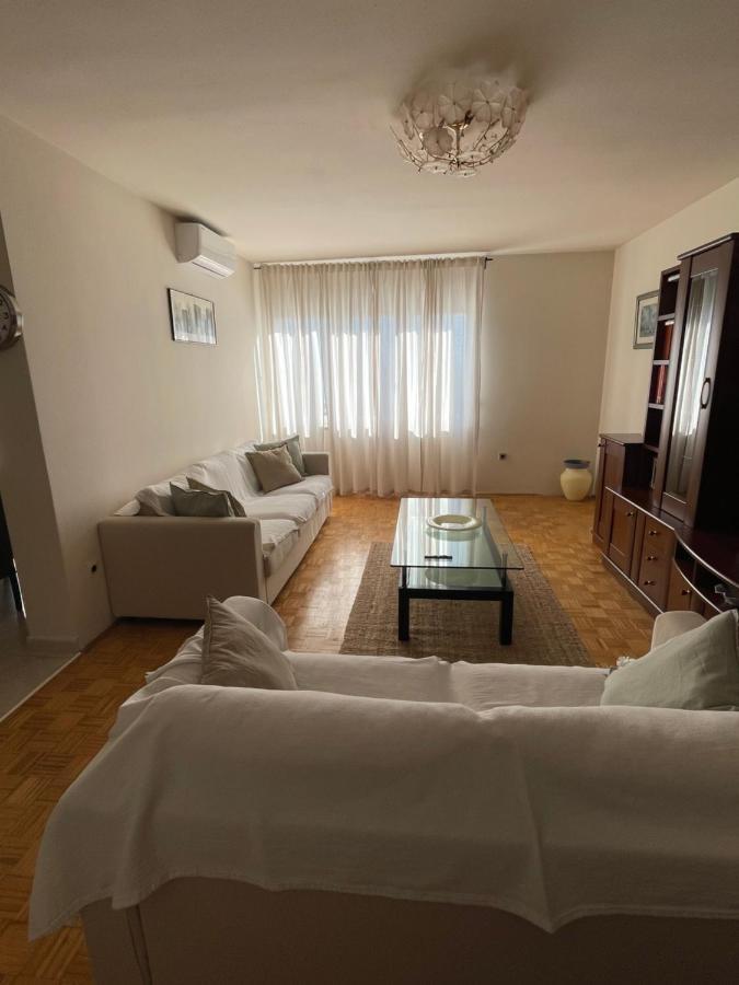 Apartment Iva Podstrana Bagian luar foto